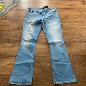 Women’s White House Black market skinny flare jeans new with tags